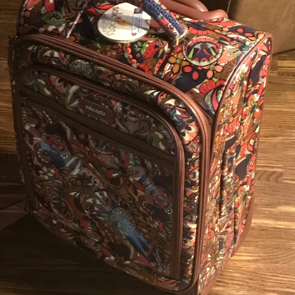 Sakroots Women’s Artist Circle Carry On